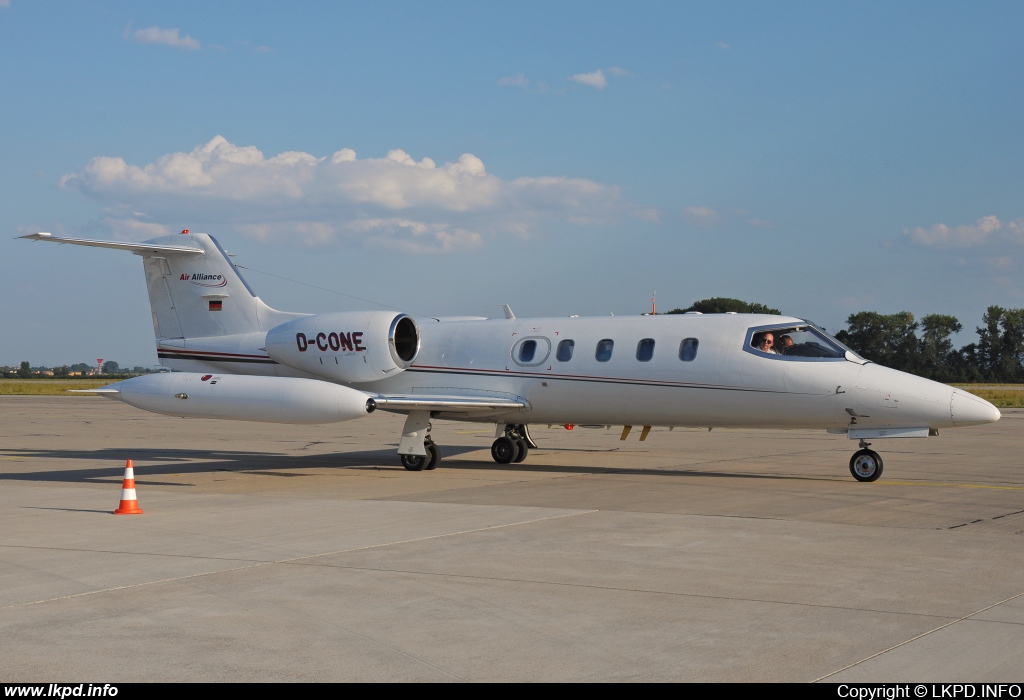 AIR ALLIANCE EXPRESS – Gates Learjet 35A D-CONE