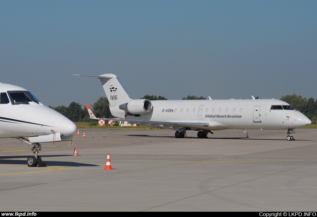 Global Reach Aviation – Canadair CRJ-200LR D-AGRA