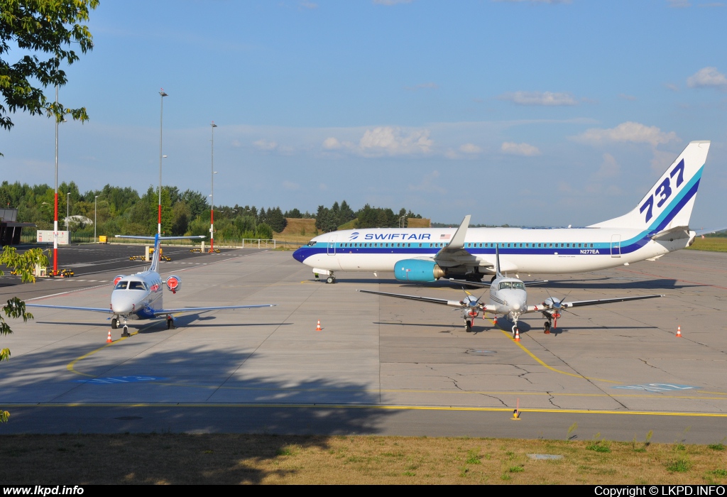 Swiftair – Boeing B737-8CX N277EA