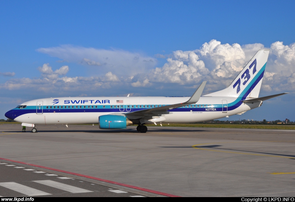 Swiftair – Boeing B737-8CX N277EA