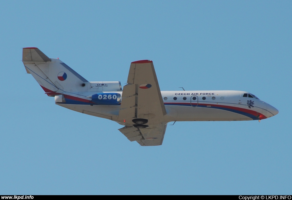 Czech Air Force – Yakovlev YAK-40 0260