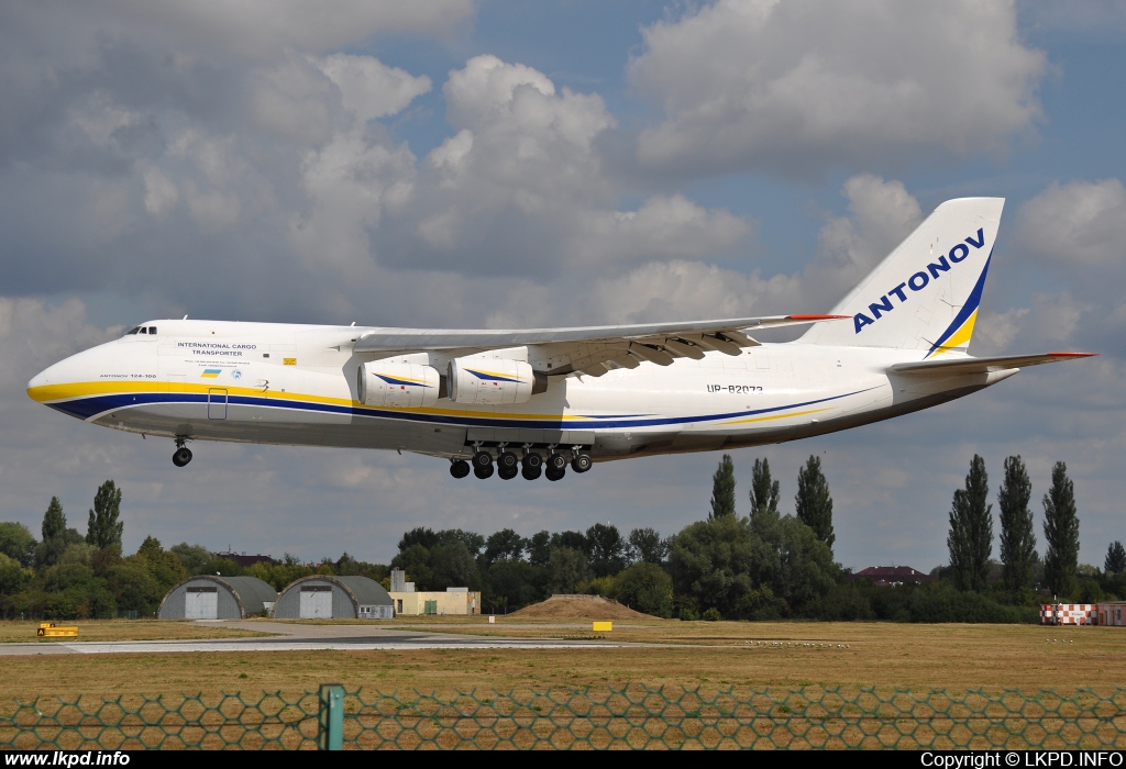 Antonov Design Bureau – Antonov AN-124-100 UR-82073