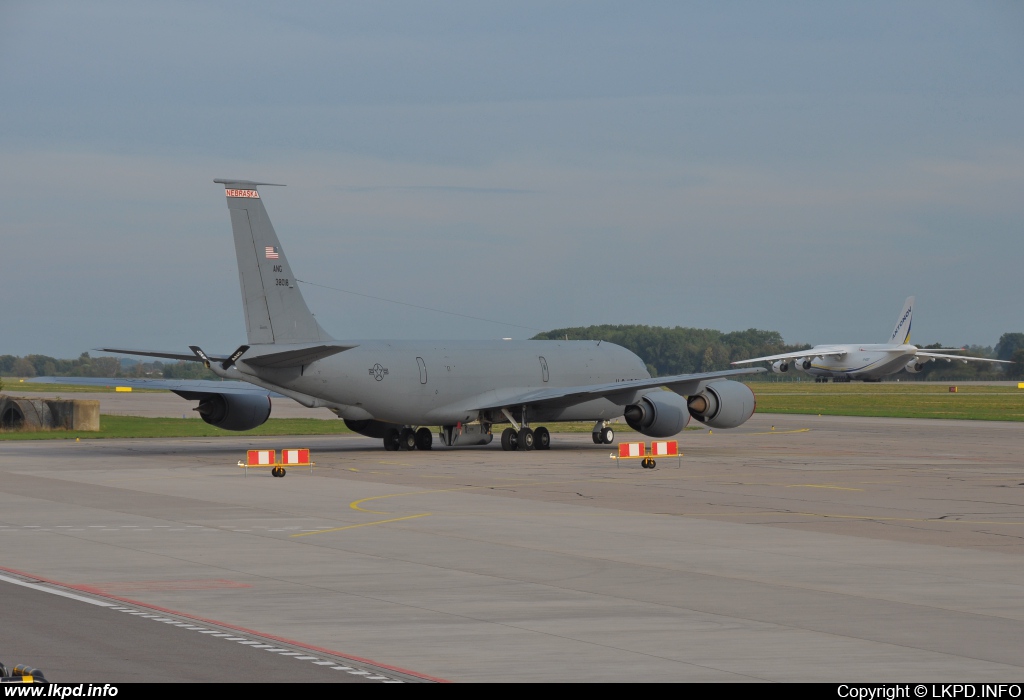 USAF – Boeing KC-135R Stratotanker 63-8018