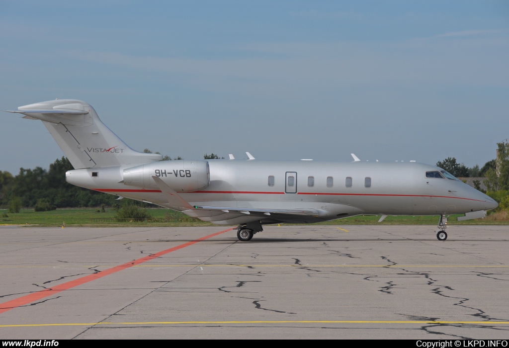 VistaJet – Bombardier BD-100-1A10 Challenger 350 9H-VCB