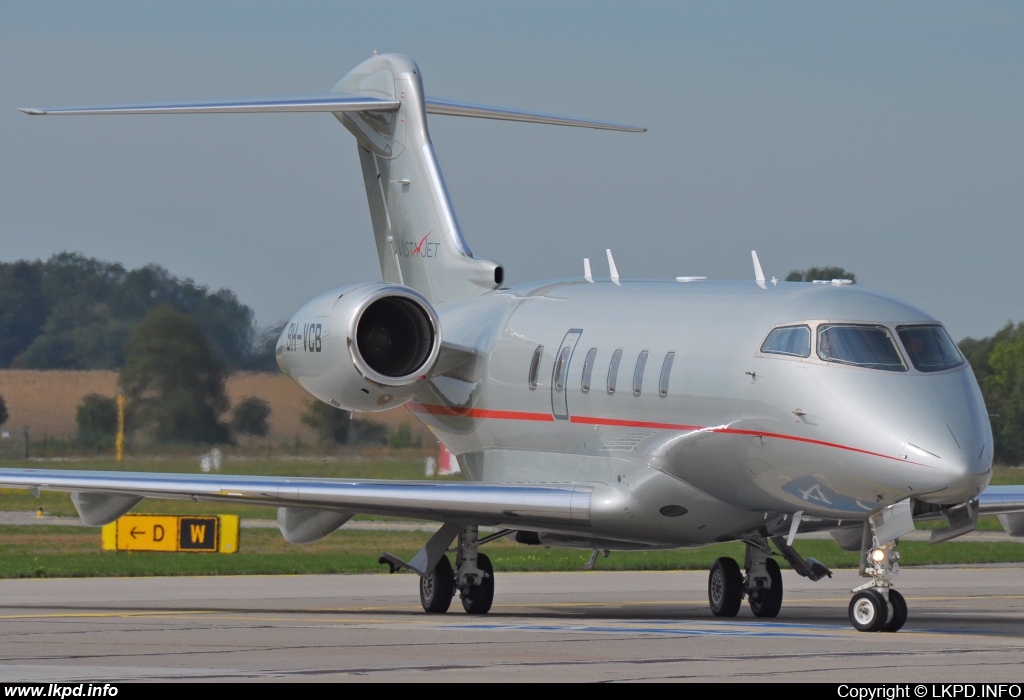 VistaJet – Bombardier BD-100-1A10 Challenger 350 9H-VCB