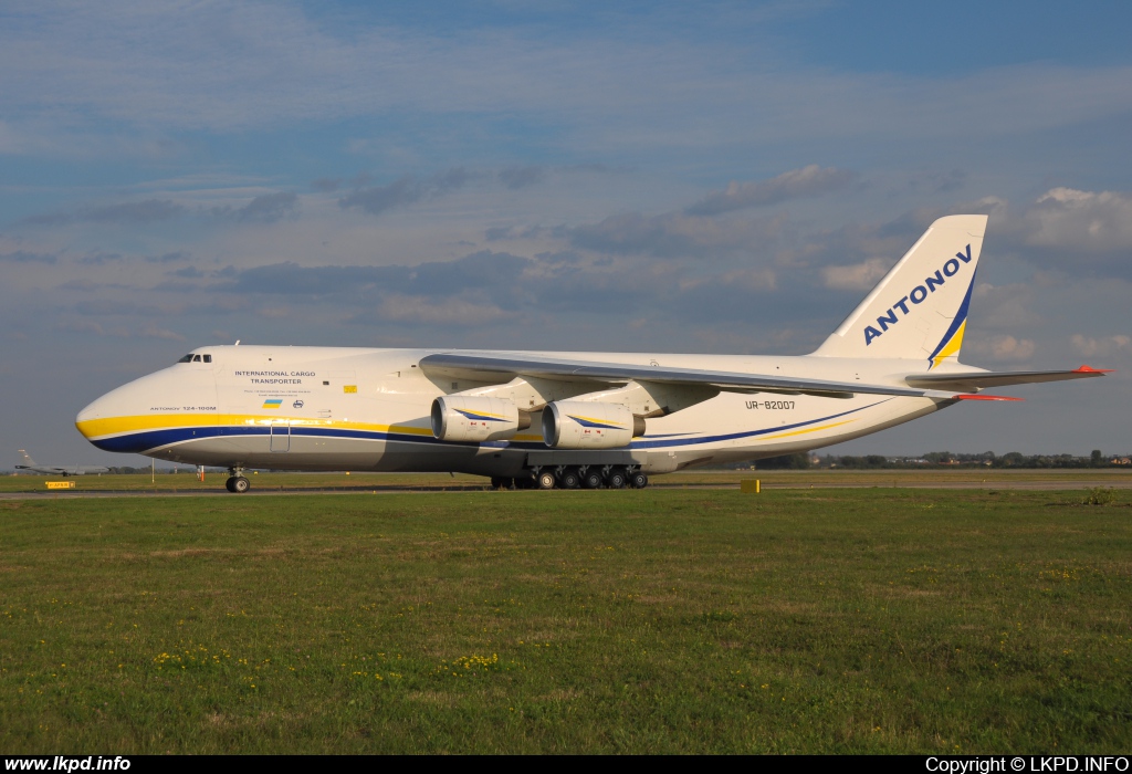 Antonov Design Bureau – Antonov AN-124-100M UR-82007