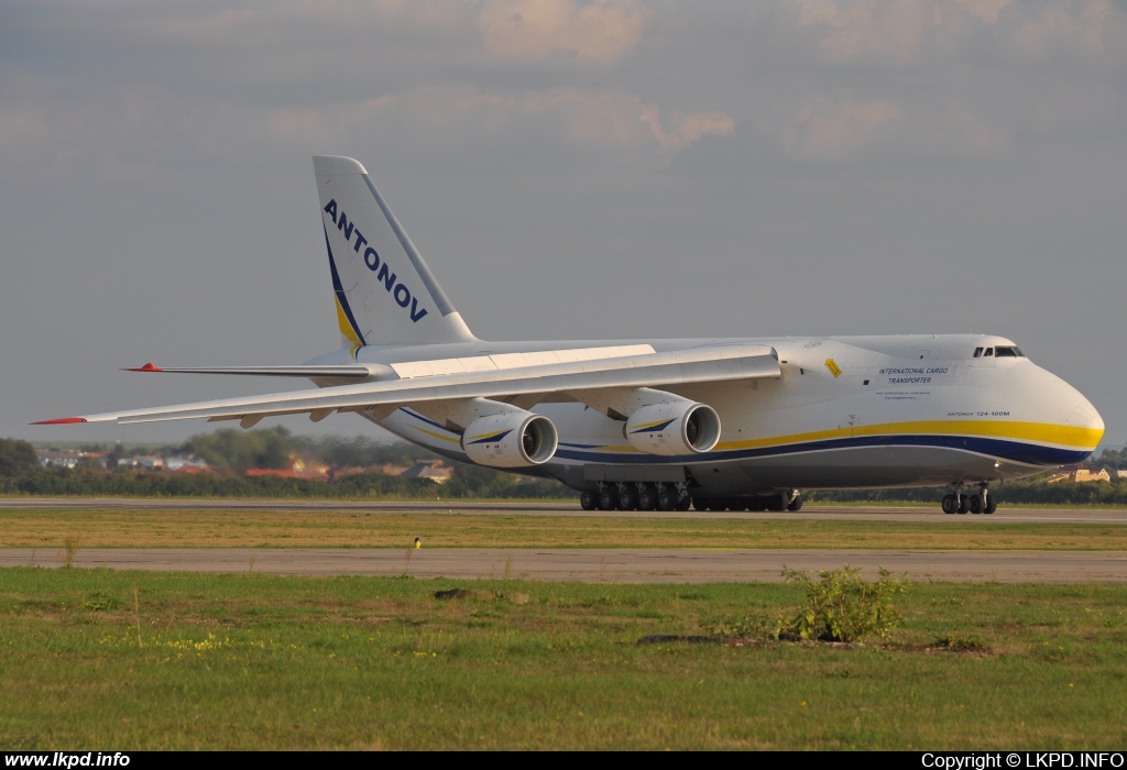 Antonov Design Bureau – Antonov AN-124-100M UR-82007