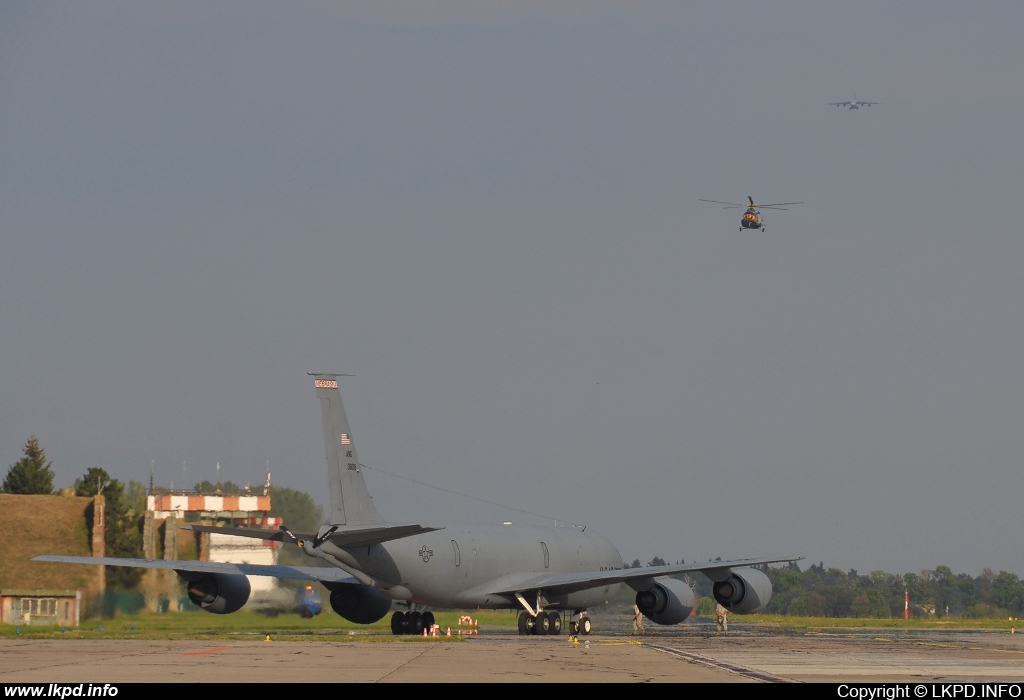 USAF – Boeing KC-135R Stratotanker 63-8018