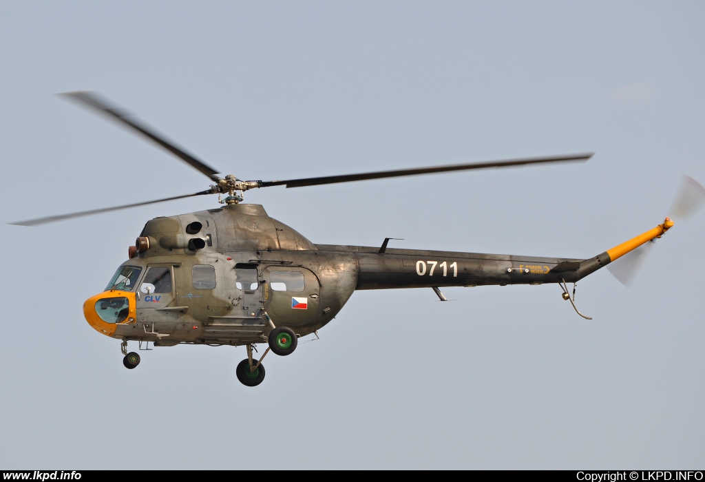 LOM-CLV – Mil Mi-2 0711