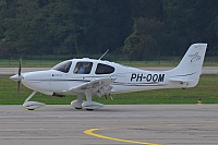 Private/Soukrom – Cirrus SR22 G5-GTS PH-OOM