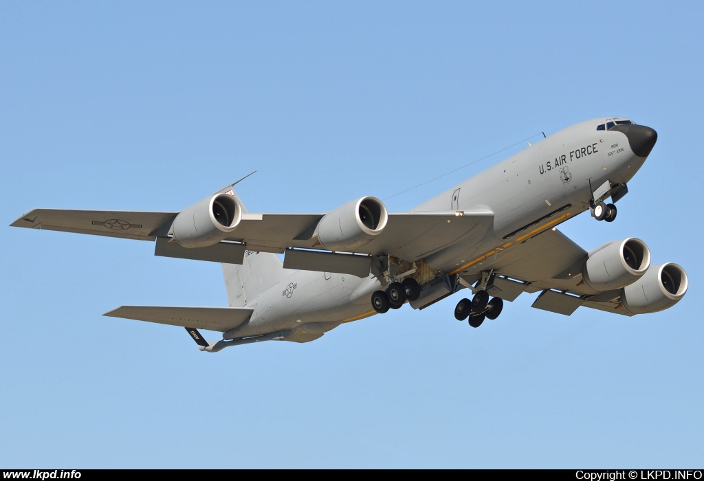 USAF – Boeing KC-135R Stratotanker 63-8018