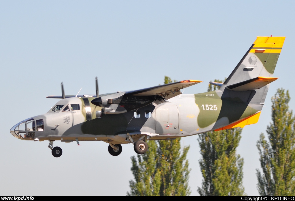 Czech Air Force – Let L410-FG 1525