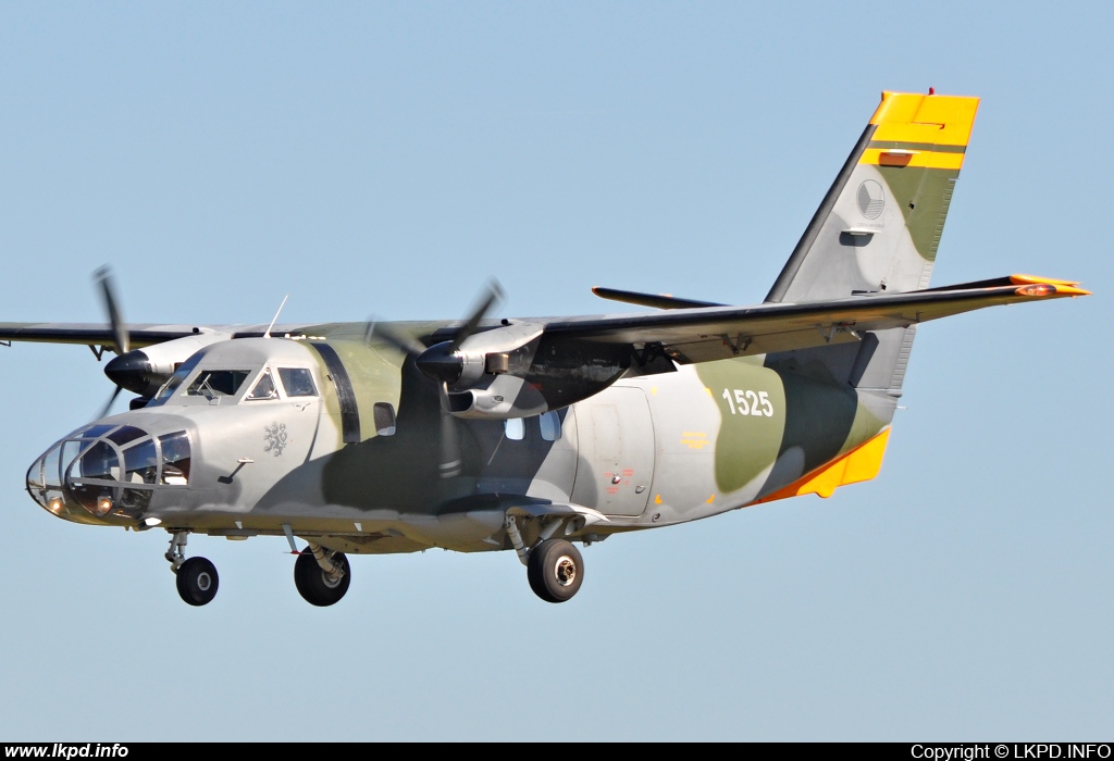 Czech Air Force – Let L410-FG 1525