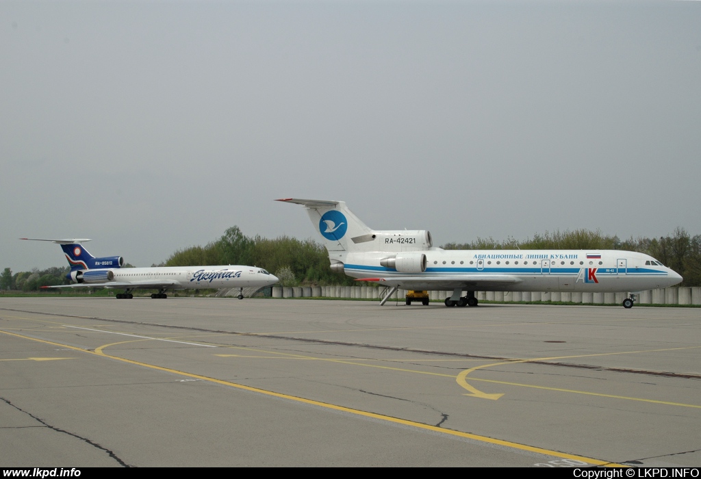 Kuban Airlines – Yakovlev YAK-42D RA-42421