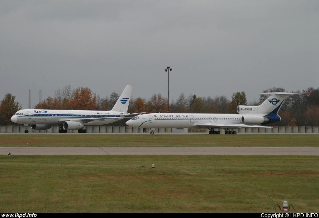 Atlant - Soyuz Airlines – Tupolev TU-154M RA-85709