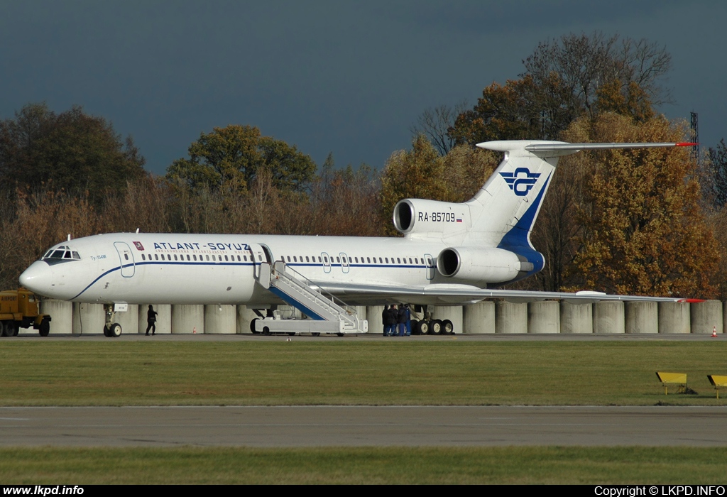 Atlant - Soyuz Airlines – Tupolev TU-154M RA-85709