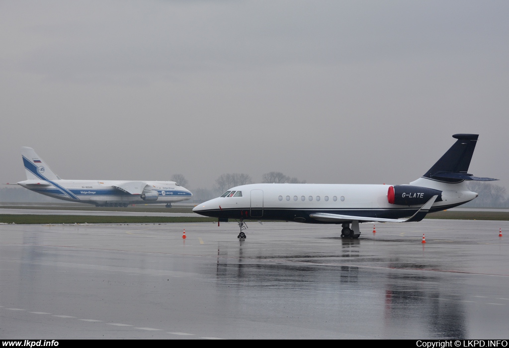 Private/Soukrom – Dassault Aviation Falcon 2000EX G-LATE