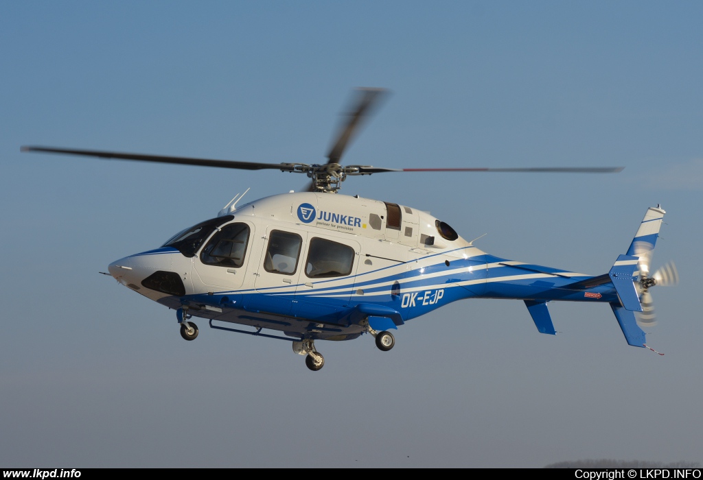 Junker – Bell 429 OK-EJP