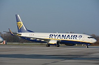 Ryanair – Boeing B737-8AS EI-FOV