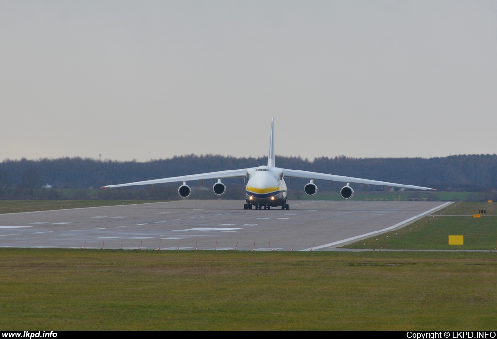 Antonov Design Bureau – Antonov AN-124-100M UR-82007