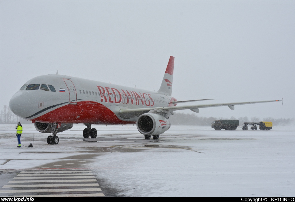 Red Wings – Airbus A320-232 VP-BWY