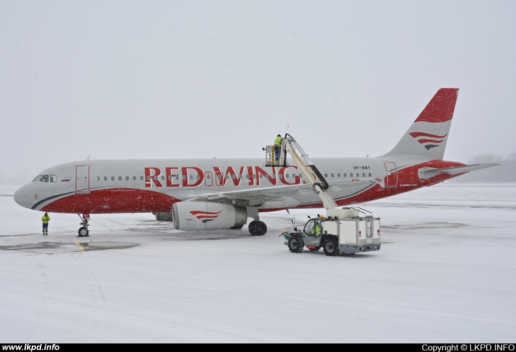 Red Wings – Airbus A320-232 VP-BWY