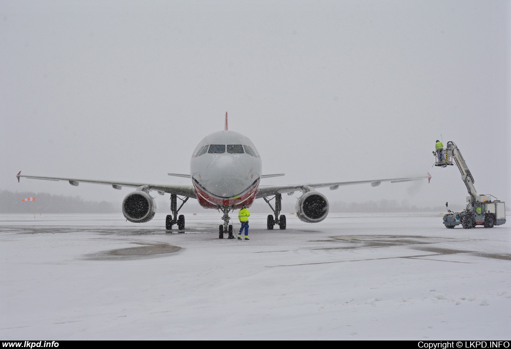 Red Wings – Airbus A320-232 VP-BWY