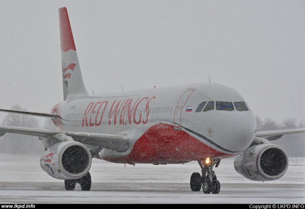 Red Wings – Airbus A320-232 VP-BWY