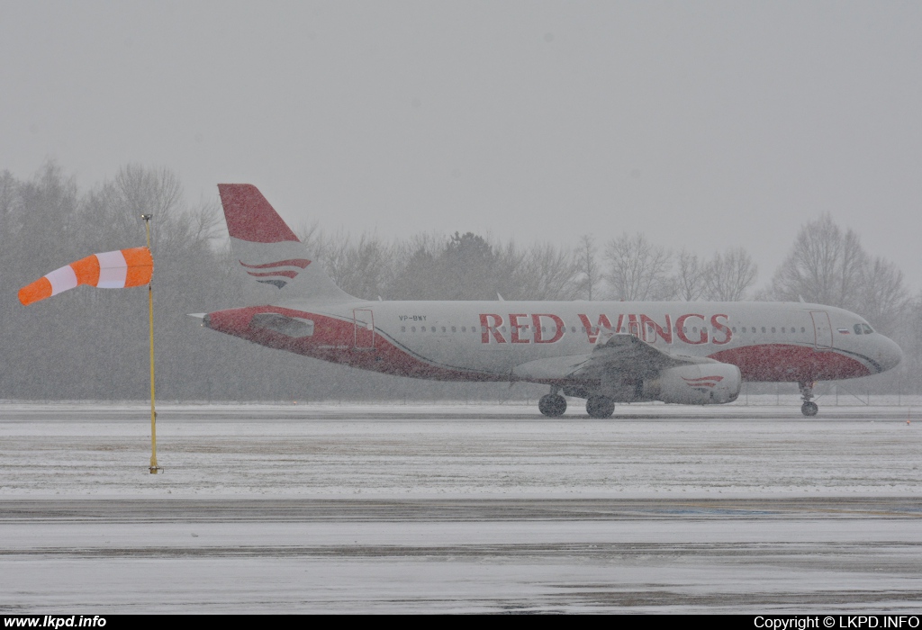 Red Wings – Airbus A320-232 VP-BWY