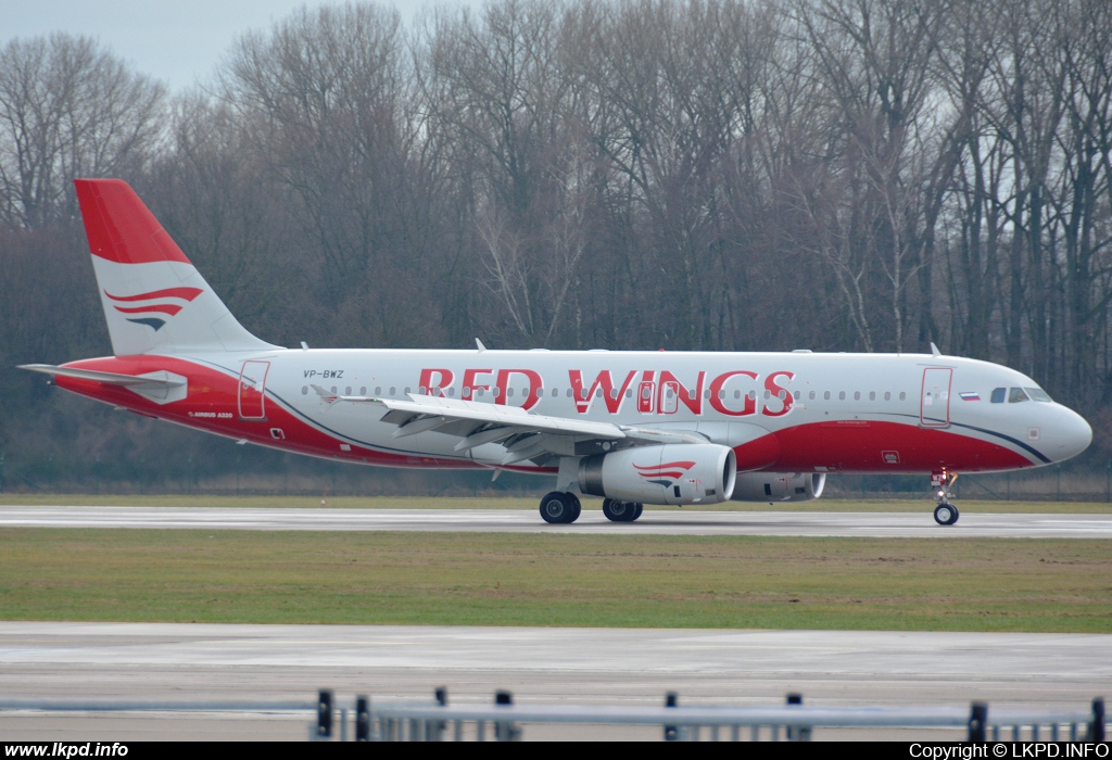 Red Wings – Airbus A320-233 VP-BWZ