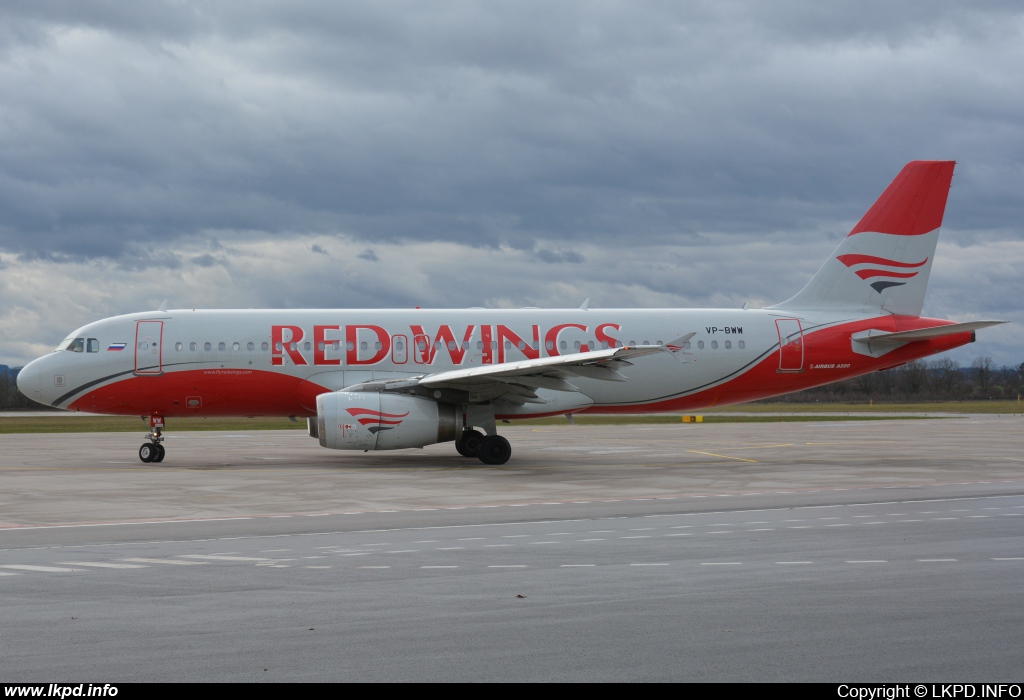 Red Wings – Airbus A320-232 VP-BWW