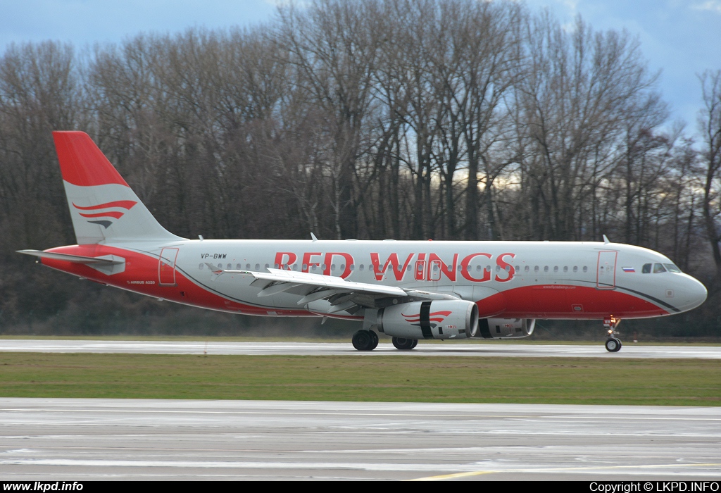 Red Wings – Airbus A320-232 VP-BWW