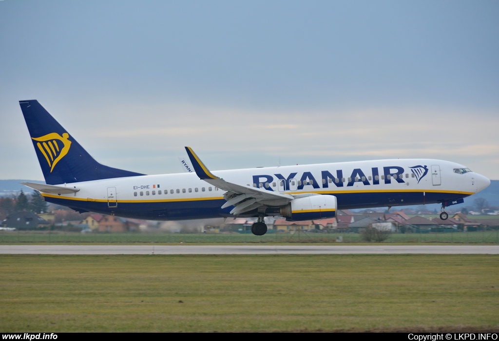 Ryanair – Boeing B737-8AS EI-DHE