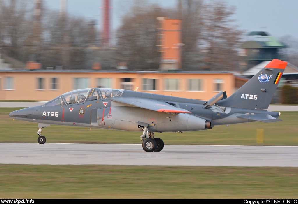 Belgium Air Force – Dassault-Dornier Alpha Jet 1B+ AT25