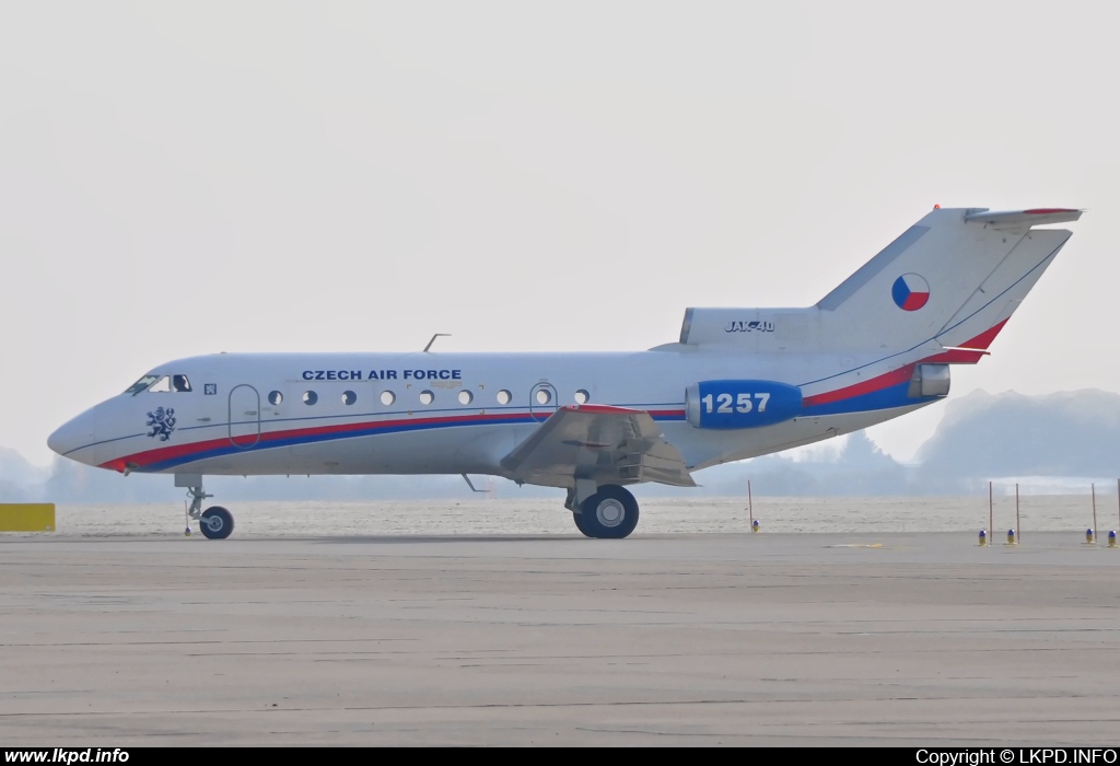 Czech Air Force – Yakovlev YAK-40 1257