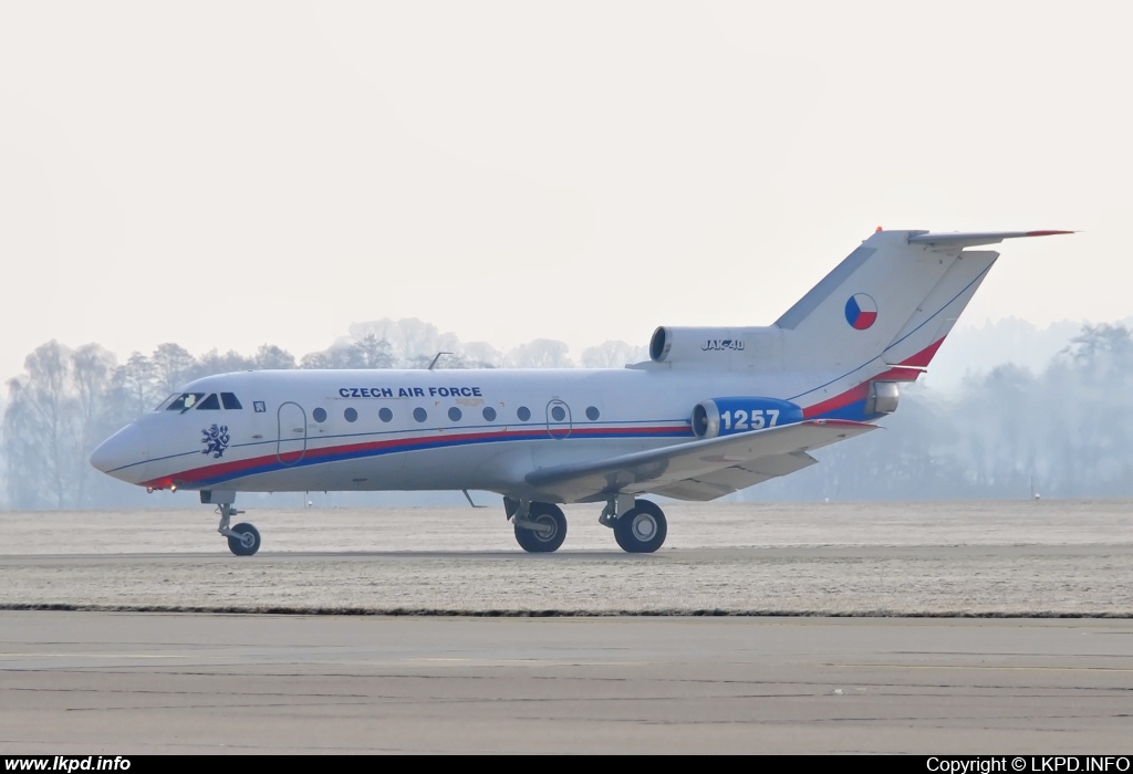 Czech Air Force – Yakovlev YAK-40 1257