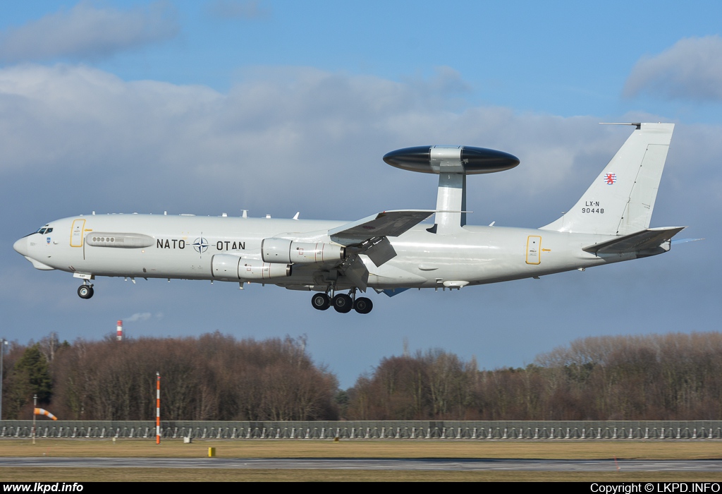 NATO – Boeing E-3A AWACS LX-N90448