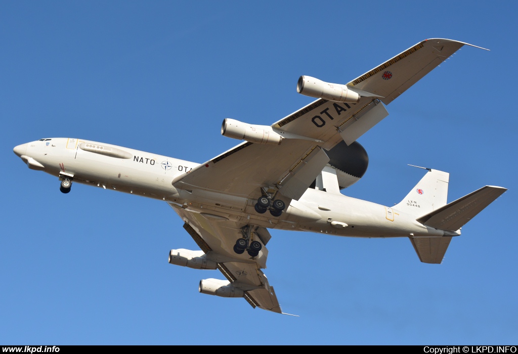 NATO – Boeing E-3A AWACS LX-N90448