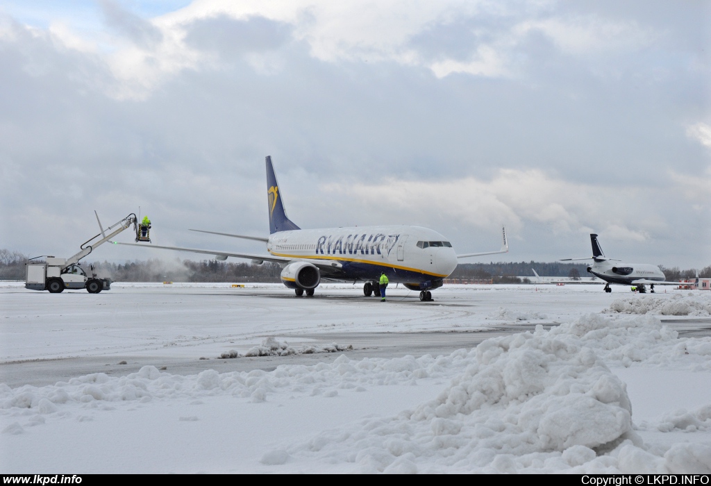 Ryanair – Boeing B737-8AS EI-FTY