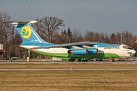 Uzbekistan Airways – Iljuin IL-76TD UK-76426