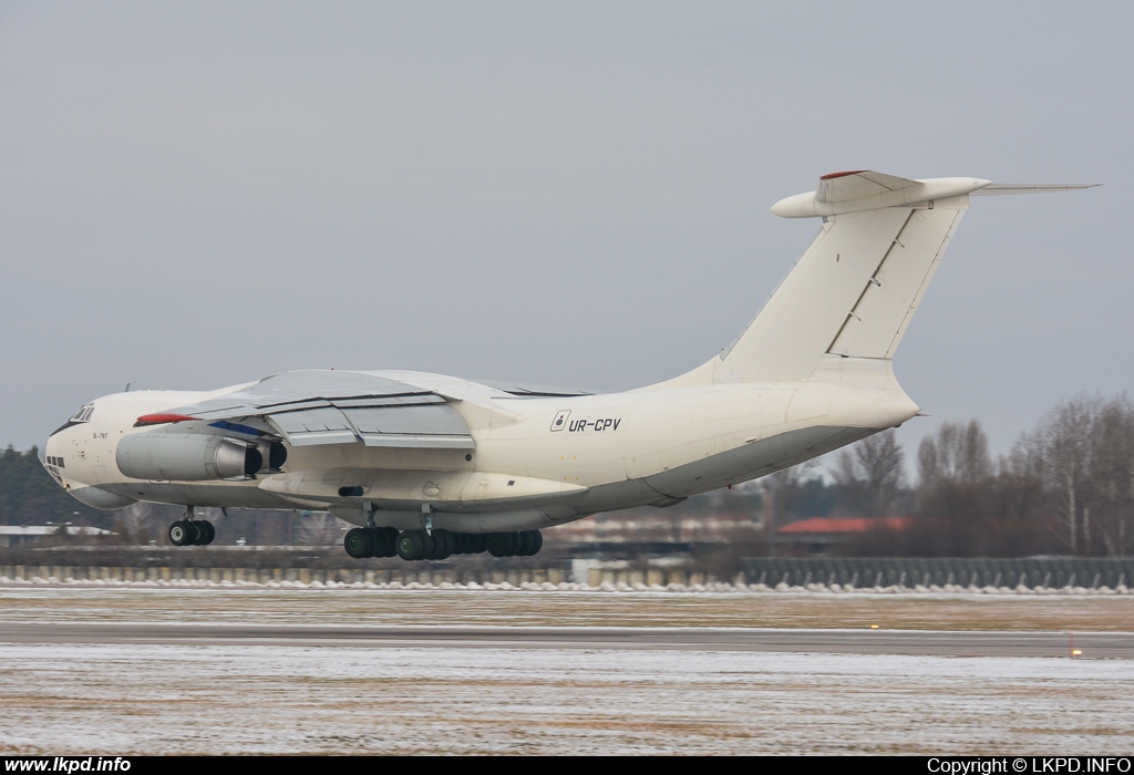 Yuzmashavia – Iljuin IL-76T UR-CPV