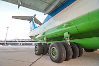 Uzbekistan Airways – Iljuin IL-76TD UK-76426