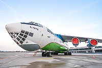 Uzbekistan Airways – Iljuin IL-76TD UK-76426