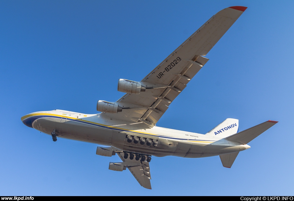 Antonov Design Bureau – Antonov AN-124-100 UR-82029