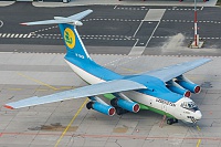 Uzbekistan Airways – Iljuin IL-76TD UK-76426