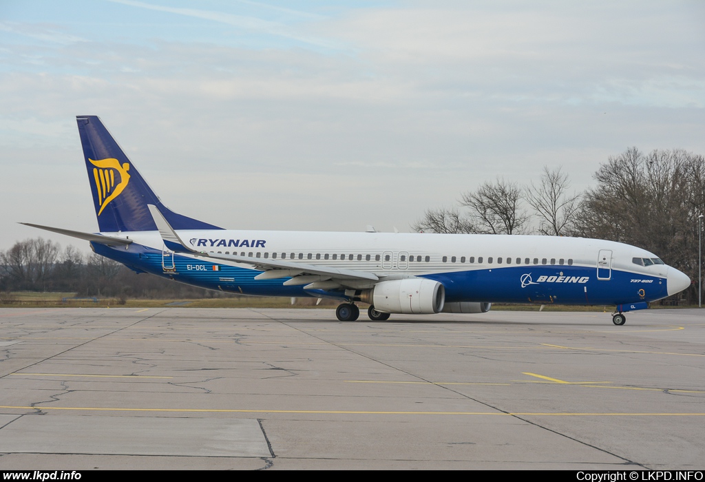 Ryanair – Boeing B737-8AS EI-DCL