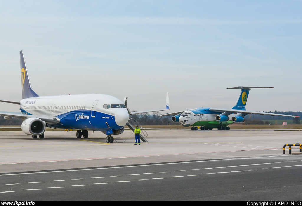 Ryanair – Boeing B737-8AS EI-DCL