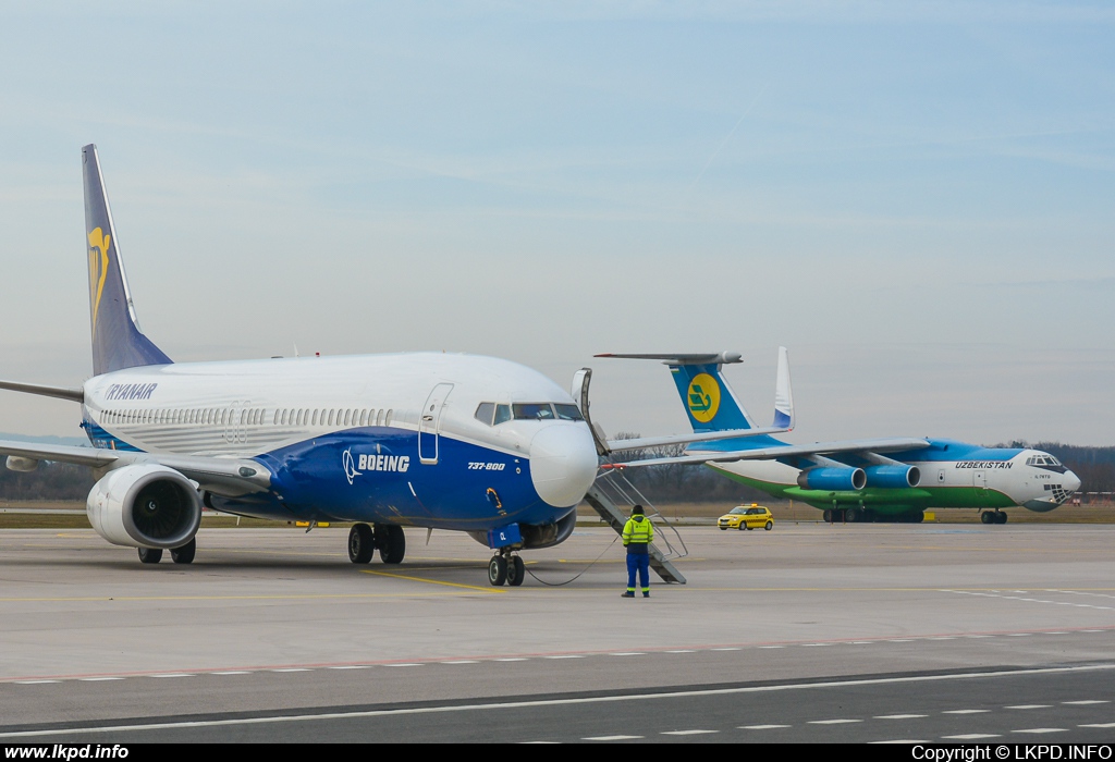 Ryanair – Boeing B737-8AS EI-DCL