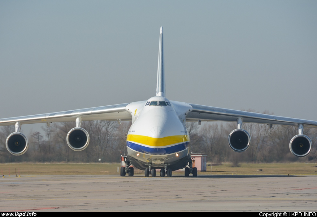 Antonov Design Bureau – Antonov AN-124-100 UR-82029