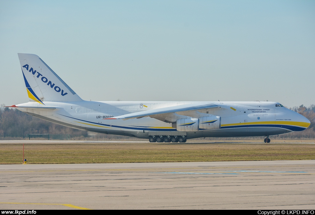 Antonov Design Bureau – Antonov AN-124-100 UR-82029